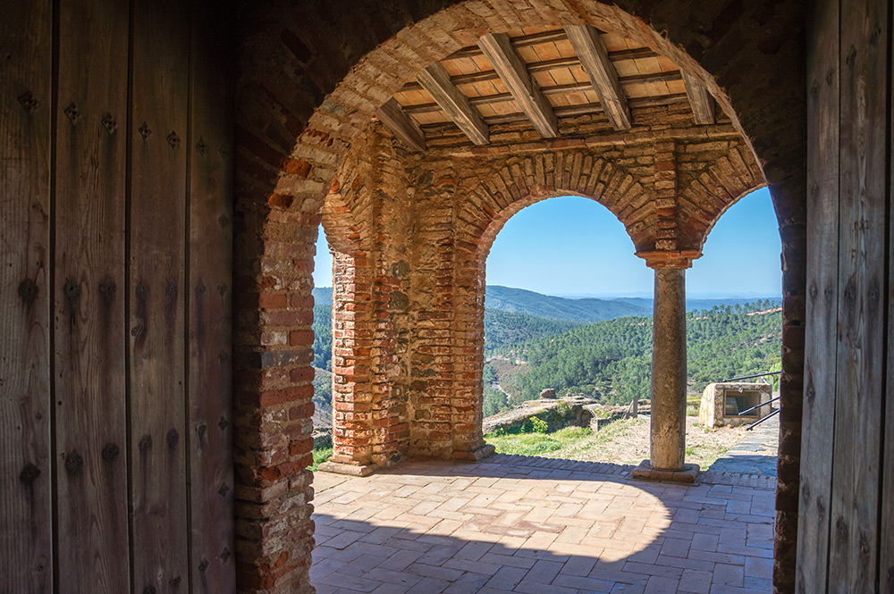 Castillo de Almonaster la Real 2