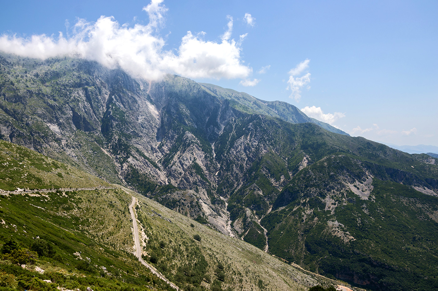 Im Nationalpark Llogara auf dem Llogara-Pass.