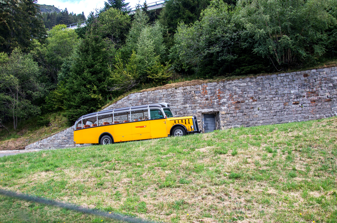 Postauto im integrierten Nahverkehrssystem