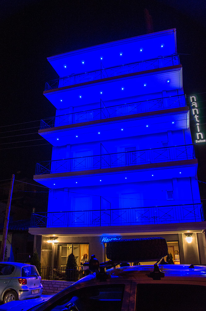 Unser Hotel bei Nacht - krass
