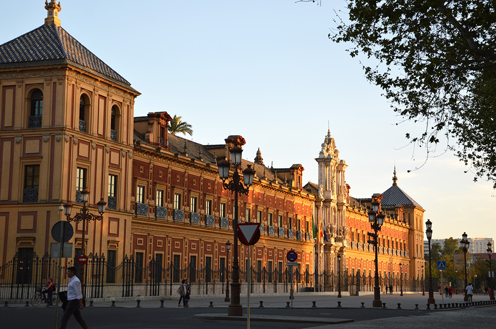  Palacio de San Telmo, heute Sitz der autonomen Regierung Sevillas, früher eine Schule für Seefahrerwaisen